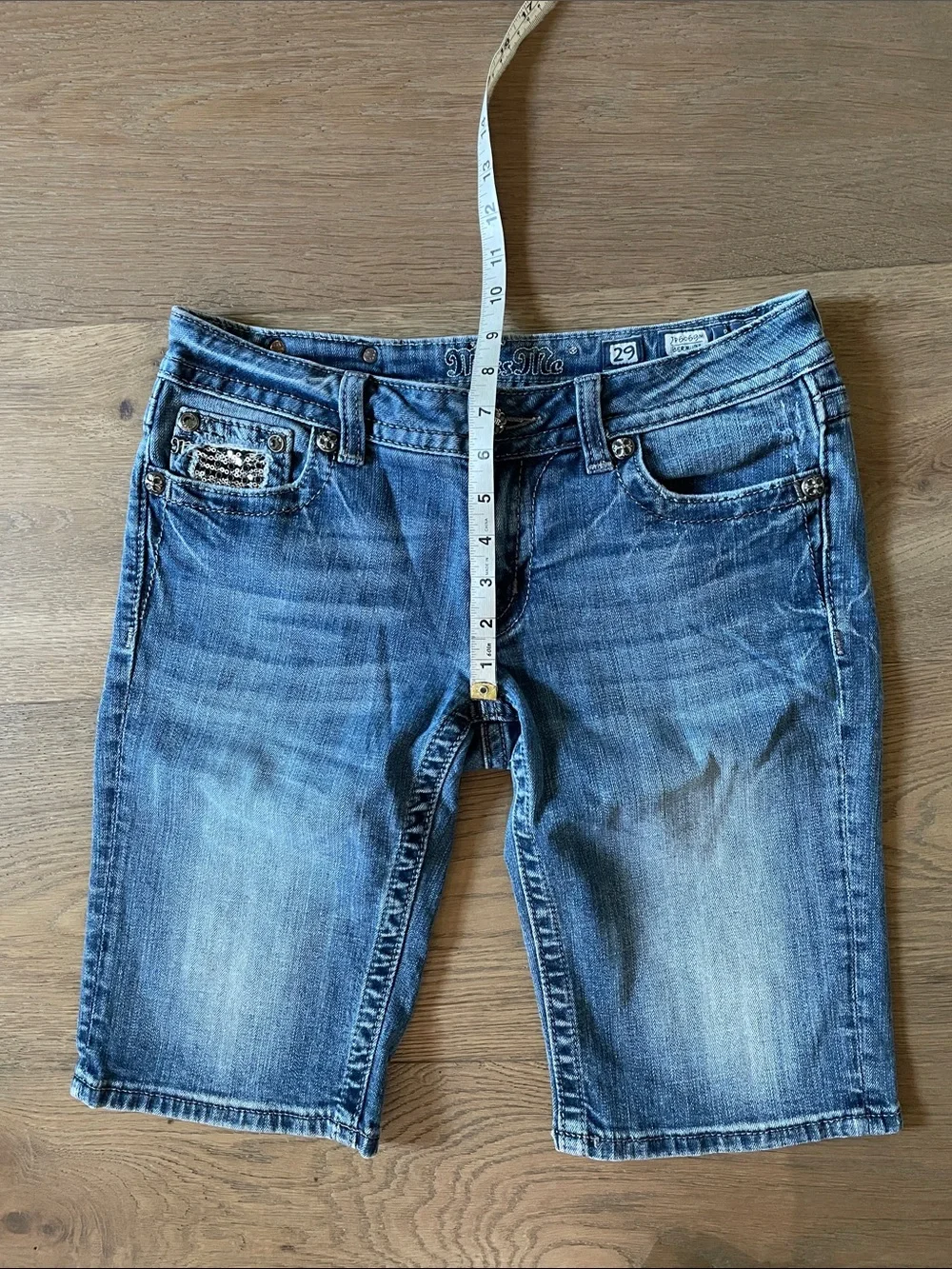 Miss Me Bermuda Shorts Sequin and Rhinestone Embellishments Size 29